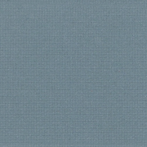 4 ソリッドな印象のグレーブルー（M）