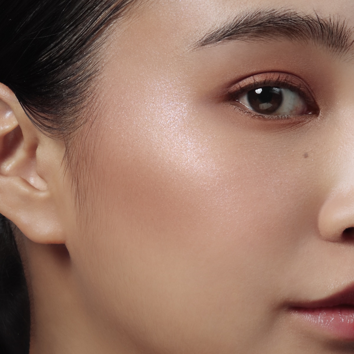 GIFT BOX　"Color Me Sky" 〈ブラッシュ＆ブラシ〉