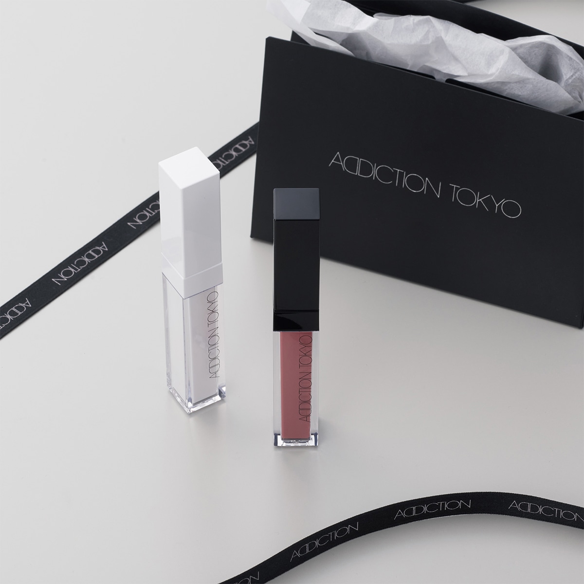 GIFT BOX　"Rosy Pink" 〈リップセラム＆リップセラムティント〉