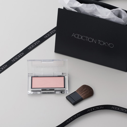 GIFT BOX　"Rose Suede" 〈ブラッシュ＆ブラシ〉