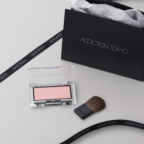 GIFT BOX　"Color Me Sky" 〈ブラッシュ＆ブラシ〉