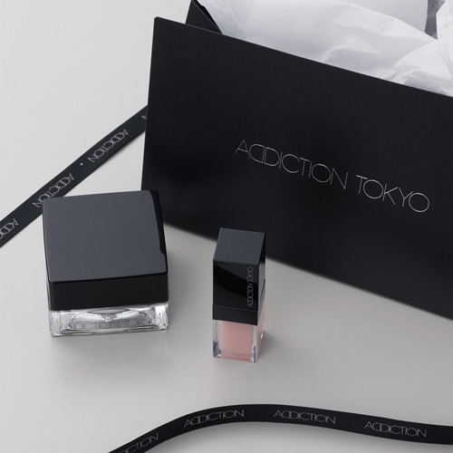 GIFT BOX　〈デイクリーム＆リップオイルプランパー〉