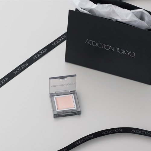 GIFT BOX　"Lay Down" 〈アイシャドウセット〉