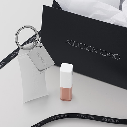 GIFT BOX　"Untouched" 〈リップ＆ケース〉