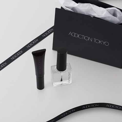 GIFT BOX　〈ネイルオイル＆トップコート〉